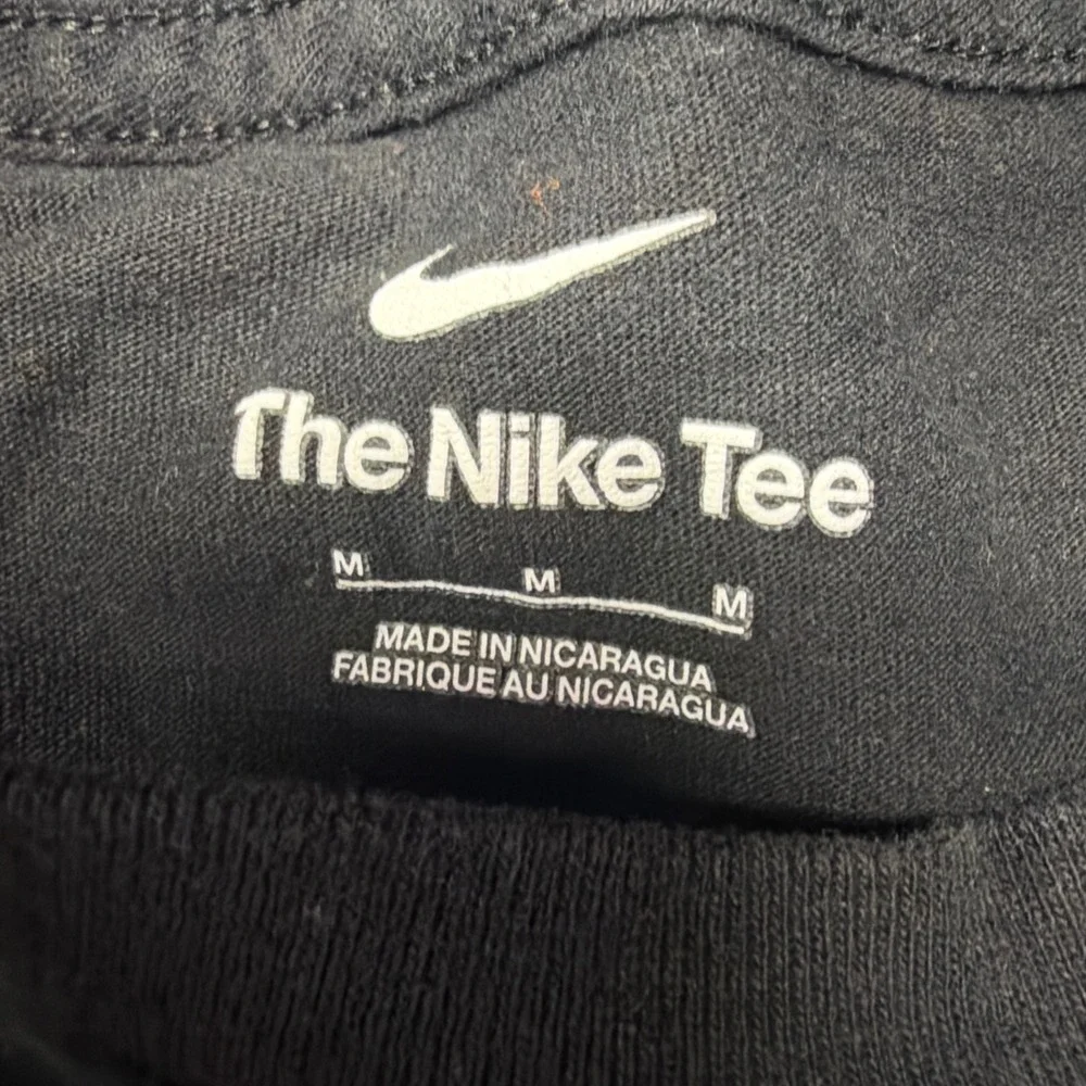 Nike Sportswear Mens Graphic‎ Shirt 'I Won't Win Quietly' Size Medium Black